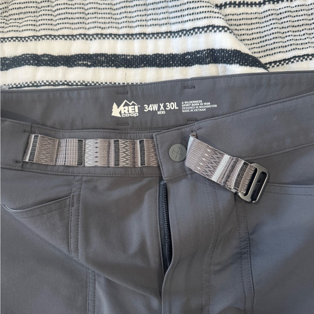Men's Gray Pants